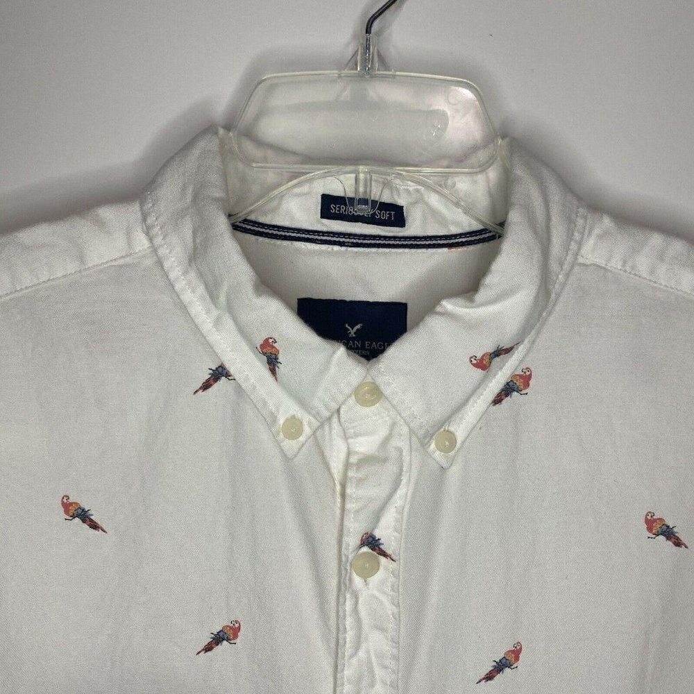 American Eagle Large Long Sleeve Button Shirt Parrots Toucan Design
